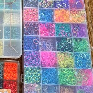 Crafting loom bands kit